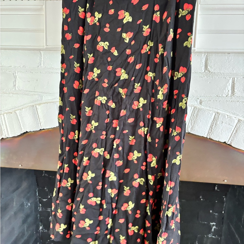 Reformation Strawberry Floral Black Skirt sz 12